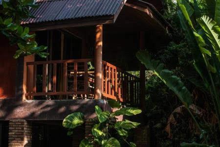 Fish House Hotel Koh Chang Buitenkant foto